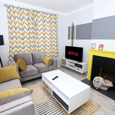 3-Bed House With Parking Near London O2 Londres Exterior foto